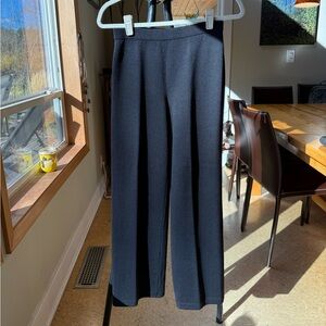 St. John Black Knit Pants